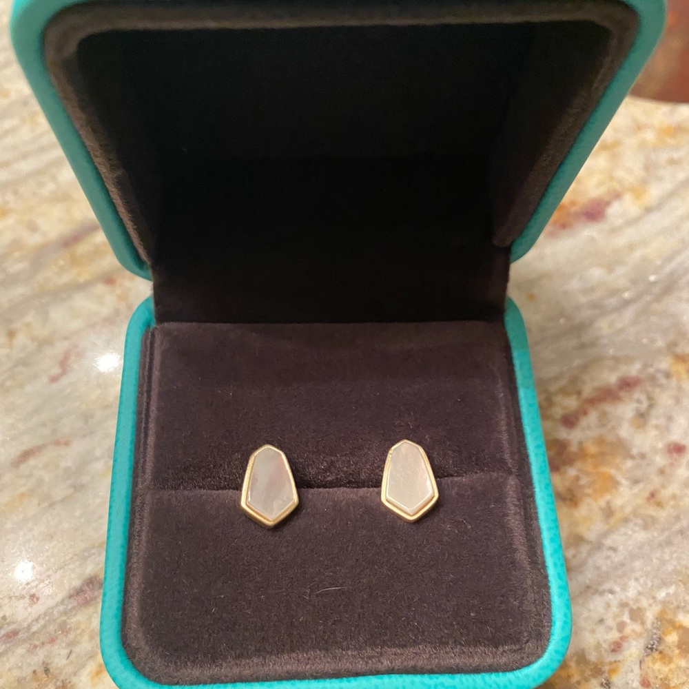Kendra Scott Earrings